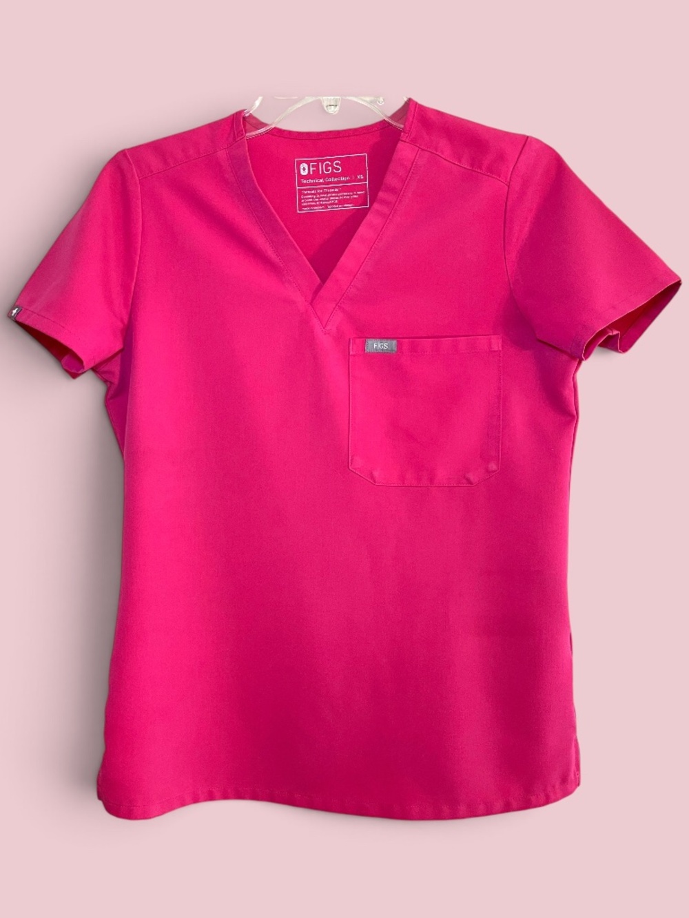 Figs Shocking Pink (#3960) Catarina Scrub Top (Hot Pink Match) Size XS